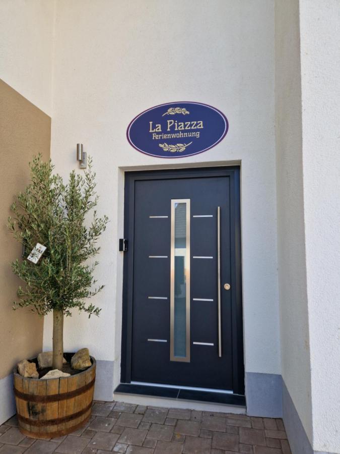 La Piazza-Rheinhausen Apartment Bagian luar foto
